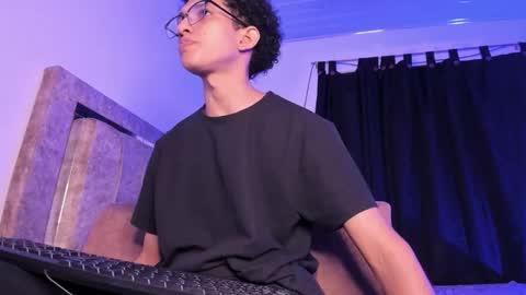 Snapshot of cj_davis1 chatting on 03/24/26, 02:16 cj_davis1 online show from 03/24/26, 02:16