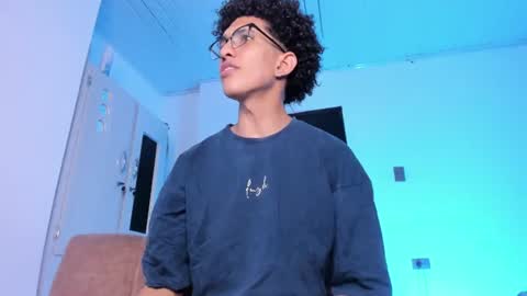 cj_davis1 online show from 06/30/26, 02:01