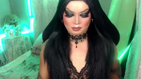 QUEEN CESS online show from 06/16/26, 04:20