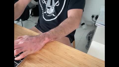 Snapshot of cjamie chatting on 02/04/25, 10:21 cjamie online show from 02/04/25, 10:21