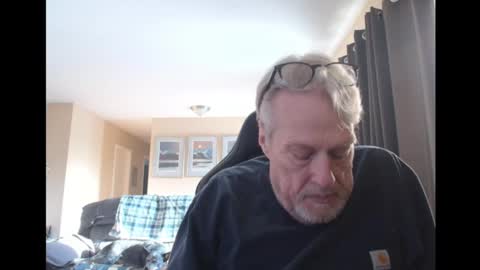 Snapshot of cjscout chatting on 02/13/25, 10:22 cjscout online show from 02/13/25, 10:22