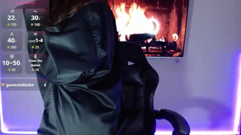 Snapshot of ckatterineckatt chatting on 04/24/26, 11:07 Ckatterine online show from 04/24/26, 11:07