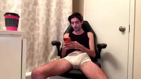 Snapshot of ckeefer96 chatting on 01/19/26, 04:27 ckeefer96 online show from 01/19/26, 04:27