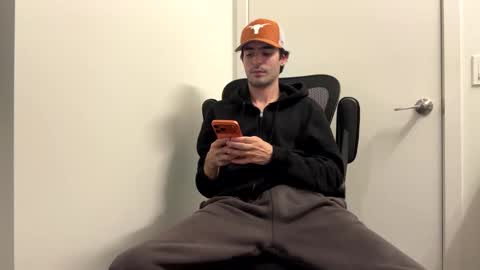 Snapshot of ckeefer96 chatting on 04/20/26, 10:33 ckeefer96 online show from 04/20/26, 10:33