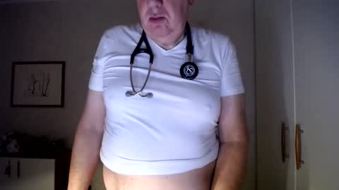 Snapshot of clacock chatting on 12/18/25, 09:59 clacock online show from 12/18/25, 09:59