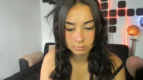 claiok online show from 01/04/25, 05:16