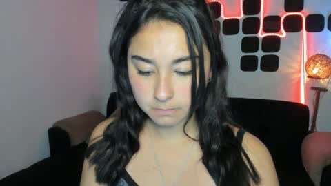 claiok online show from 01/05/25, 02:27