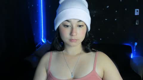 claiok online show from 01/15/25, 02:06