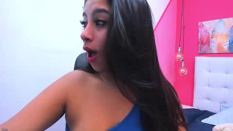 claire aristizabal online show from 01/21/25, 04:10