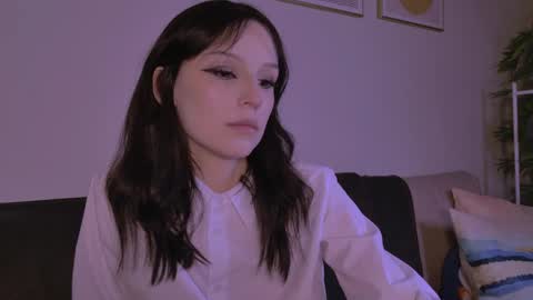 Claire Bennett online show from 04/11/26, 01:10