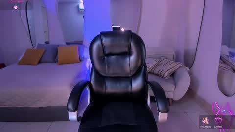 Snapshot of clairedawsonx chatting on 03/07/26, 07:00 Claire Dawson online show from 03/07/26, 07:00