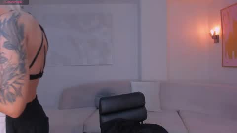 Snapshot of clairedawsonx chatting on 04/18/26, 03:10 Claire Dawson online show from 04/18/26, 03:10