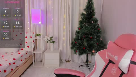 Claire Faers online show from 12/19/24, 02:13