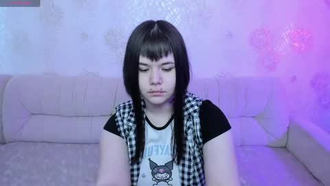 Claire Faers online show from 05/13/26, 02:42