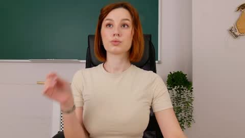 Snapshot of clairemathis chatting on 04/03/26, 02:26 Claire online show from 04/03/26, 02:26