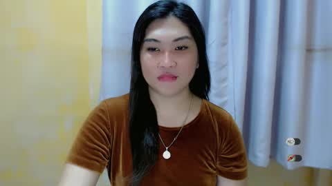 CLAIRE online show from 12/10/24, 03:22