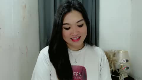 CLAIRE online show from 10/20/25, 05:19