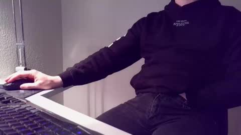 Snapshot of clamshive7 chatting on 03/21/26, 06:22 clamshive7 online show from 03/21/26, 06:22