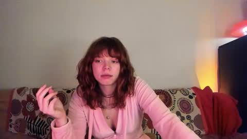 Snapshot of clancyosbourne chatting on 01/06/25, 11:31 Clancy online show from 01/06/25, 11:31