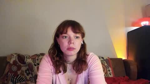 Snapshot of clancyosbourne chatting on 01/19/25, 07:58 Clancy online show from 01/19/25, 07:58