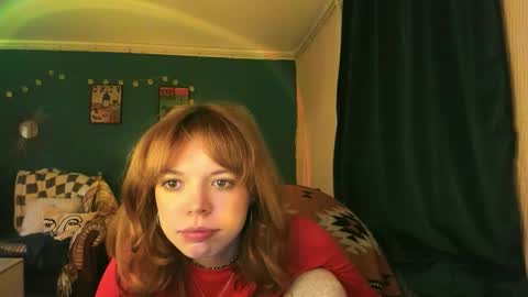 Snapshot of clancyosbourne chatting on 10/18/25, 06:19 Clancy online show from 10/18/25, 06:19