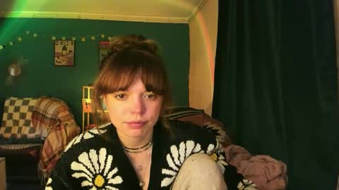 Snapshot of clancyosbourne chatting on 11/24/25, 07:02 Clancy online show from 11/24/25, 07:02