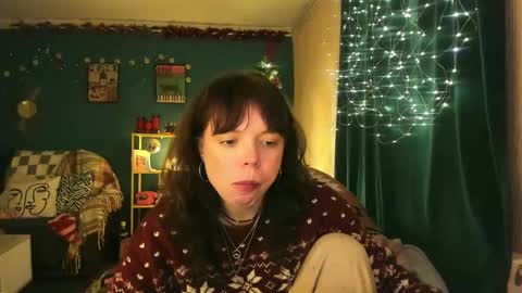 Snapshot of clancyosbourne chatting on 01/10/26, 05:58 Clancy online show from 01/10/26, 05:58