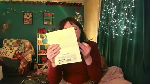 Snapshot of clancyosbourne chatting on 01/13/26, 06:02 Clancy online show from 01/13/26, 06:02