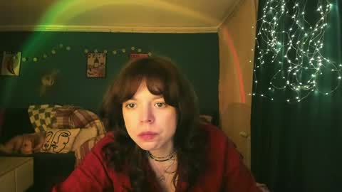 Snapshot of clancyosbourne chatting on 04/19/26, 05:23 Clancy online show from 04/19/26, 05:23