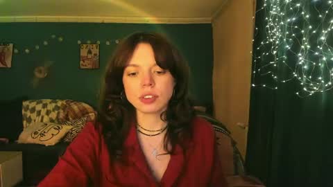 Snapshot of clancyosbourne chatting on 05/15/26, 06:15 Clancy online show from 05/15/26, 06:15