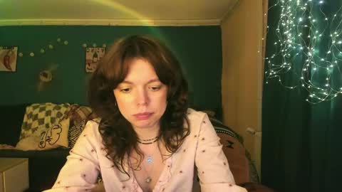 Snapshot of clancyosbourne chatting on 05/23/26, 06:12 Clancy online show from 05/23/26, 06:12