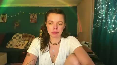 Snapshot of clancyosbourne chatting on 07/01/26, 05:34 Clancy online show from 07/01/26, 05:34