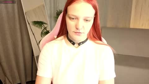 Snapshot of clara_neumann chatting on 05/21/26, 03:02 CANDYY3 online show from 05/21/26, 03:02