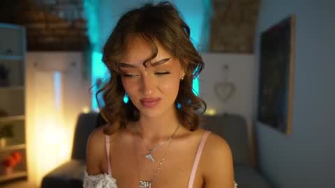 Snapshot of clara_smile chatting on 02/06/25, 07:40 Clara smile online show from 02/06/25, 07:40