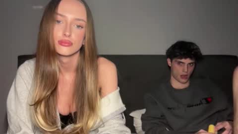 Snapshot of claraandnate chatting on 04/21/26, 03:57 claraandnate online show from 04/21/26, 03:57