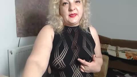 Snapshot of clarabbw77 chatting on 03/18/26, 08:12 Clara online show from 03/18/26, 08:12