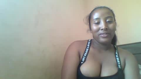 Clarah0123 online show from 12/09/24, 07:28