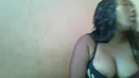 Clarah0123 online show from 01/09/25, 06:06