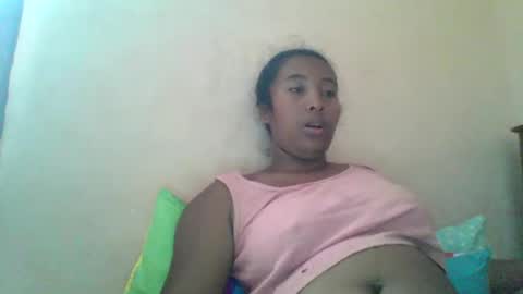 Clarah0123 online show from 01/11/25, 10:08