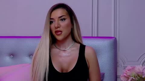 ClaraHazel online show from 03/05/25, 02:25