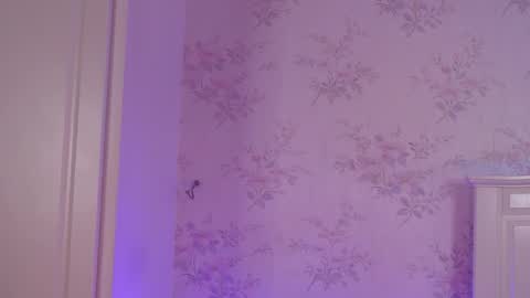 Snapshot of clarahazell chatting on 01/17/26, 05:23 ClaraHazel online show from 01/17/26, 05:23