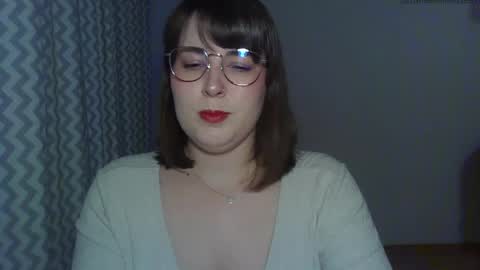 Snapshot of claralovely chatting on 04/29/26, 05:41 Clara online show from 04/29/26, 05:41