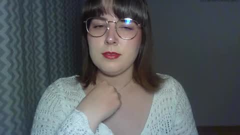 Snapshot of claralovely chatting on 05/06/26, 06:35 Clara online show from 05/06/26, 06:35
