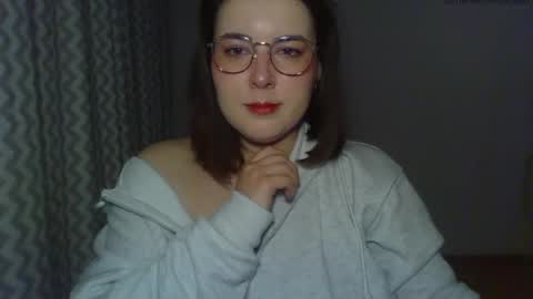 Snapshot of claralovely chatting on 05/08/26, 08:25 Clara online show from 05/08/26, 08:25