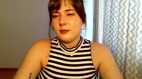 Snapshot of claralovely chatting on 06/28/26, 04:46 Clara online show from 06/28/26, 04:46