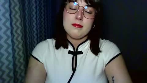 Snapshot of claralovely chatting on 07/08/26, 05:50 Clara online show from 07/08/26, 05:50