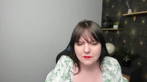 Snapshot of clarasoftxo chatting on 07/06/26, 05:48 Clara online show from 07/06/26, 05:48