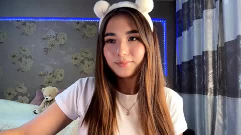 Yuna online show from 11/29/25, 12:08