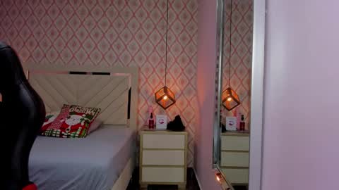 C L A R I S E  online show from 01/03/25, 07:18