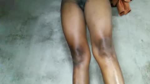 Snapshot of clarisse98 chatting on 03/19/26, 02:15 clarisse98 online show from 03/19/26, 02:15